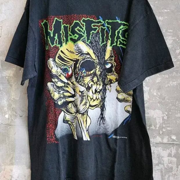 미스피츠 빈티지밴드티