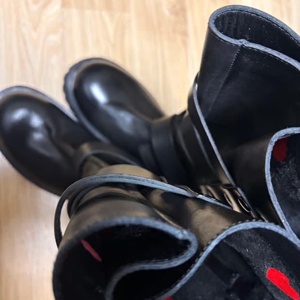 야세 나야와시 콜라보 부츠 240 택안뗀새상품