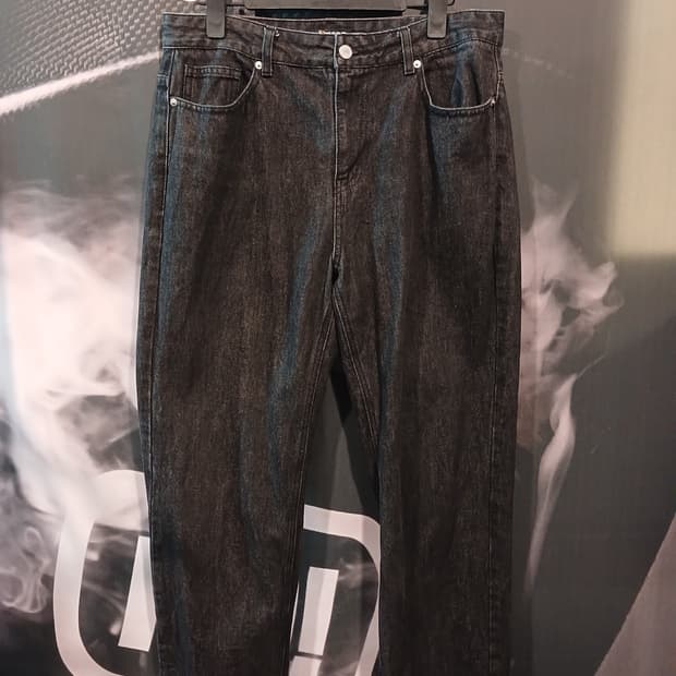 토피 흑청 데님 팬츠