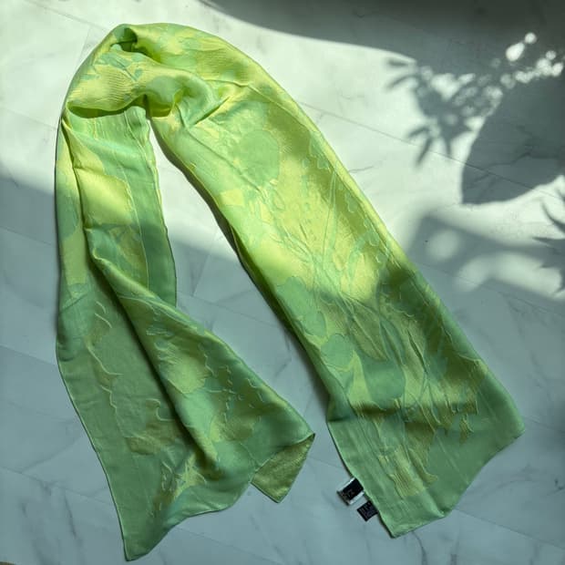 타임 TIME 라임컬러 투톤 자카드 실크스카프