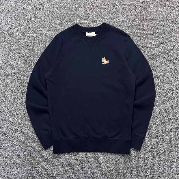 Name : 메종 키츠네 칠랙스 폭스 클래식 네이비 맨투맨  :)