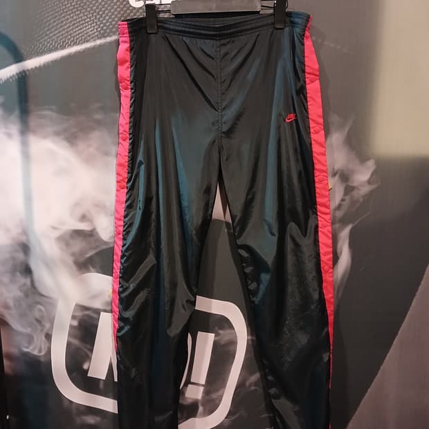 나이키 레드 트랙 트레이닝 팬츠