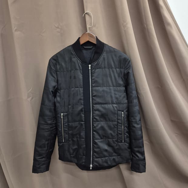 솔리드옴므 퀄팅 자켓 100