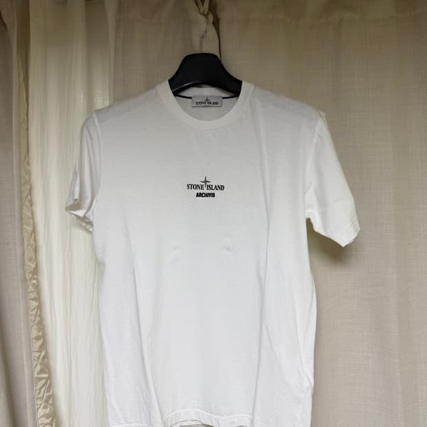 스톤아일랜드 반팔 티셔츠