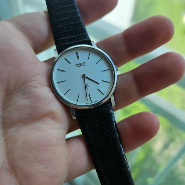 1970s 세이코 샤리오 쿼츠 빈티지 시계