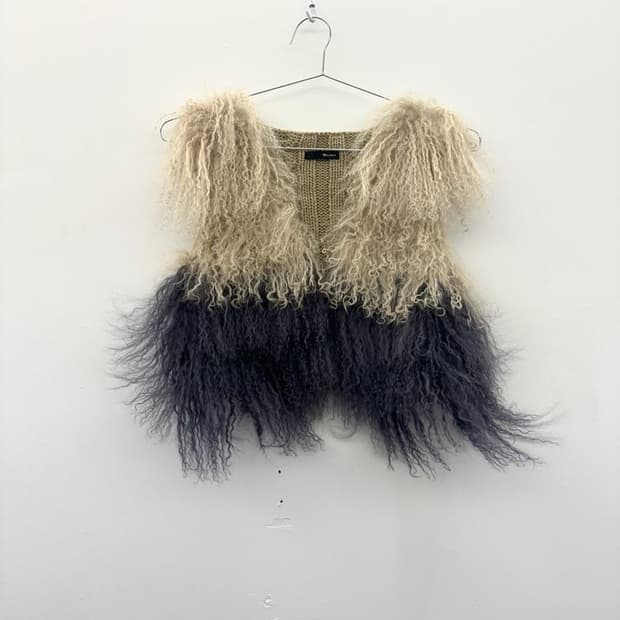 Curly color vest / beige & charcoal