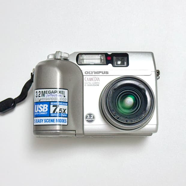 올림푸스 카메디아 C-3020 ZOOM 빈티지 디지털카메라