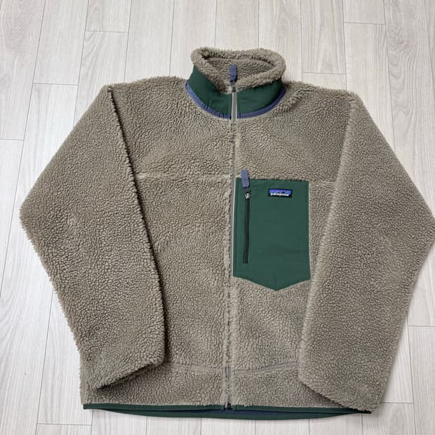 24FW 파타고니아 레트로x M 사이즈
