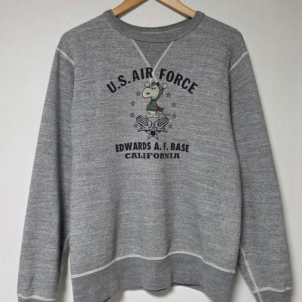버즈릭슨 스누피 U.S.AIR FORCE 헤더그레이 스웨트셔츠 40-42