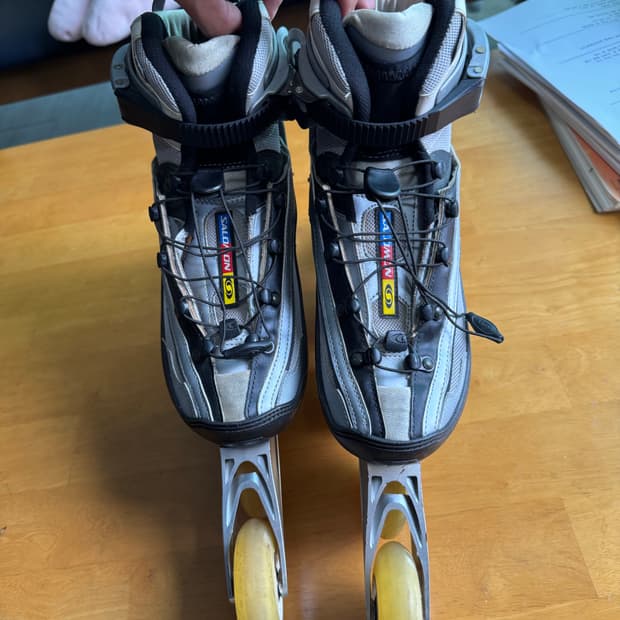 SALOMON PILOT V10 (살로몬 파일럿 V10)