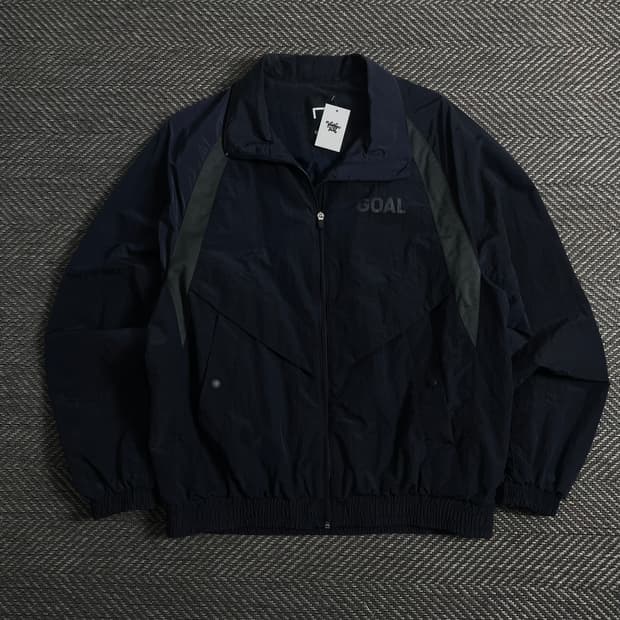 골스튜디오 리플렉티브 로고 디테일 바람막이 자켓 o 3913