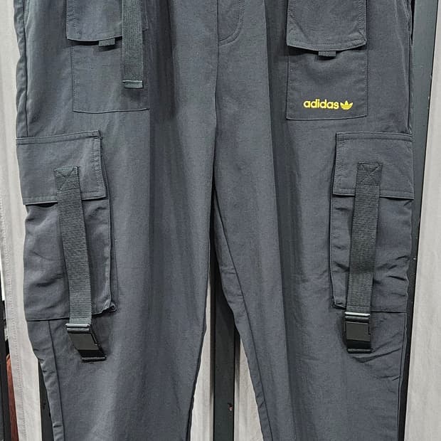 아디다스 테크 팬츠 블랙 3XL