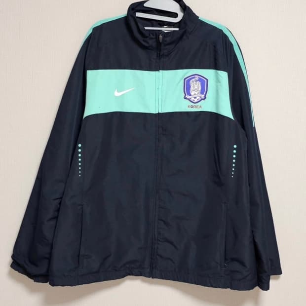 아디다스 국대 바람막이