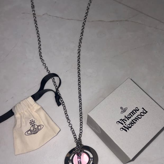 비비안웨스트우드 빅 orb 핑크 목걸이