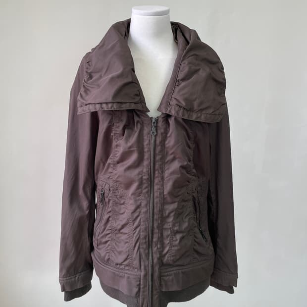 빈티지 armoire de luxe 셔링 나일론 집업자켓 J04334