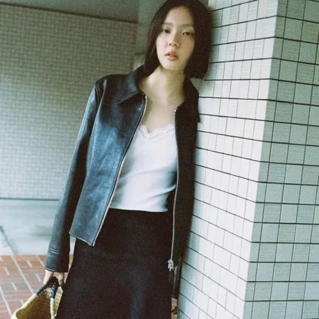 (새제품) 얼바닉 실비 새틴스커트 urbanic30 sylvie sat