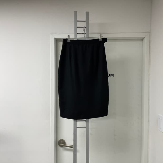 발렌티노 블랙 스커트 42
