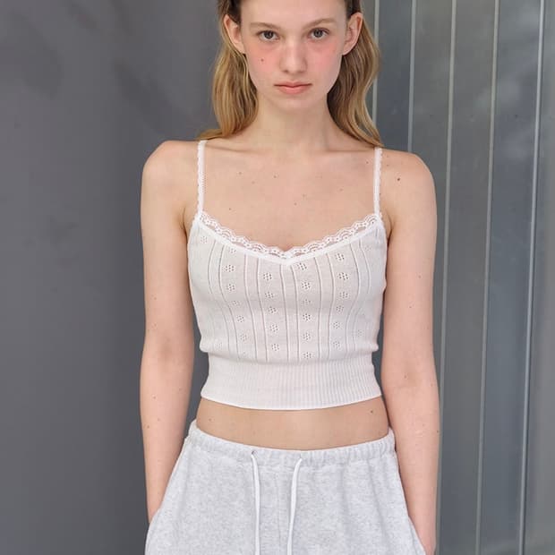 (포장째새상품) 릴리코츠 아일렛 나시 Eyelet Sleeveless