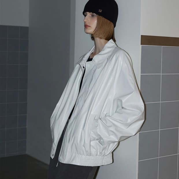 렌세 Glossy Coating Blouson (화이트)