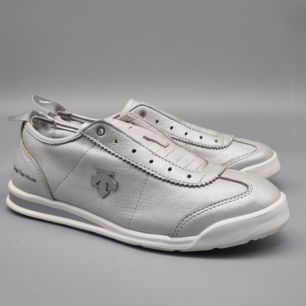 데상트 크론템포 슬립온 245