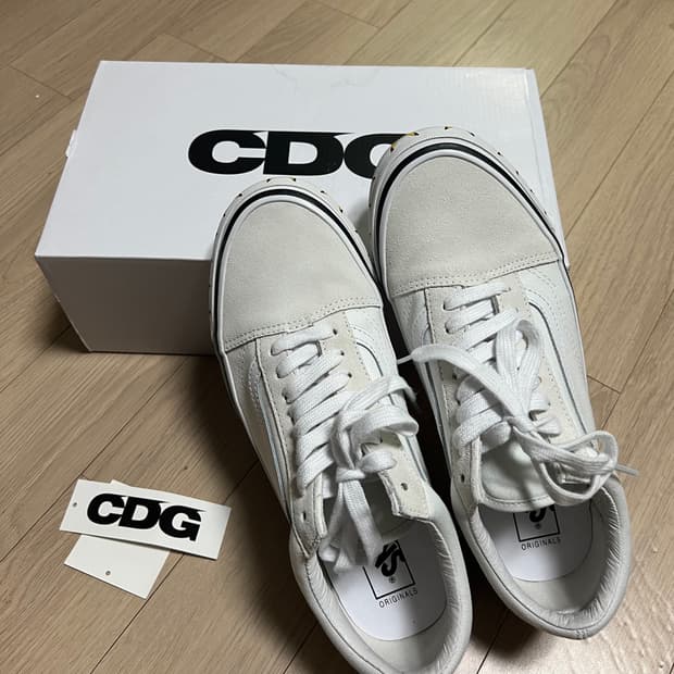 반스X꼼데가르송(CDG)X포켓몬스터 피카츄 올드스쿨 275