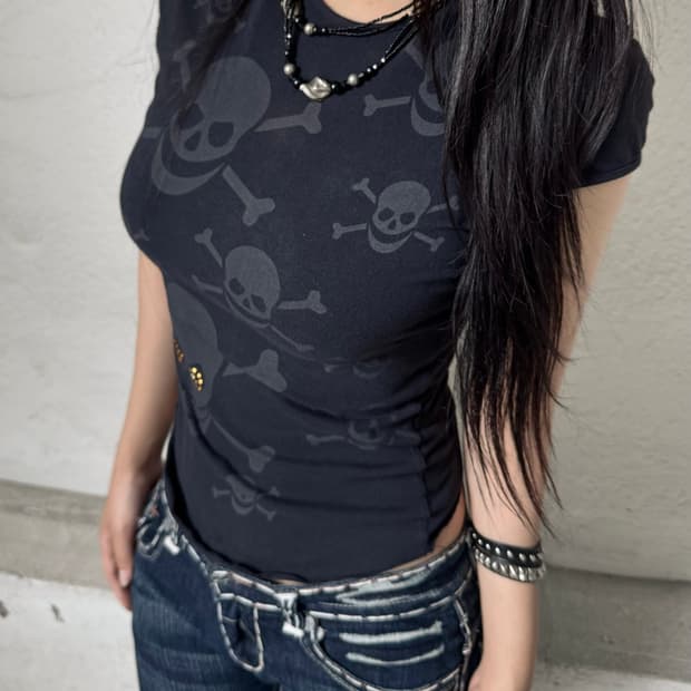 Cubic skull print baby top