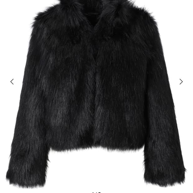 이네기 하이넥 퍼자켓 블랙