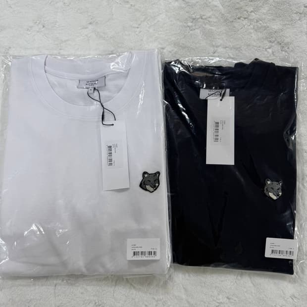 메종키츠네 반팔티