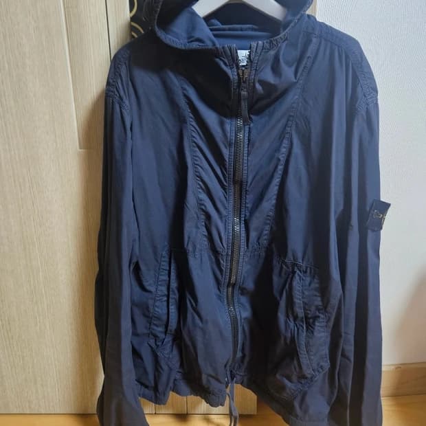 스톤아일랜드 후드 바람막이 XL 네이비