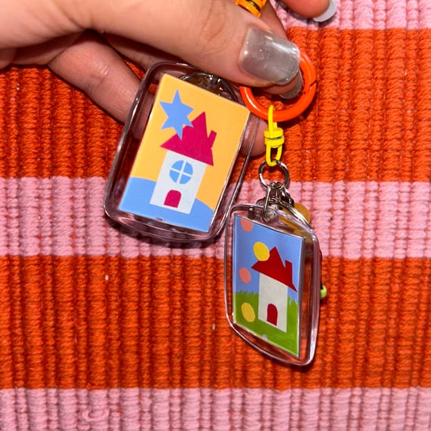 MONTHLY HAUS keyring #07