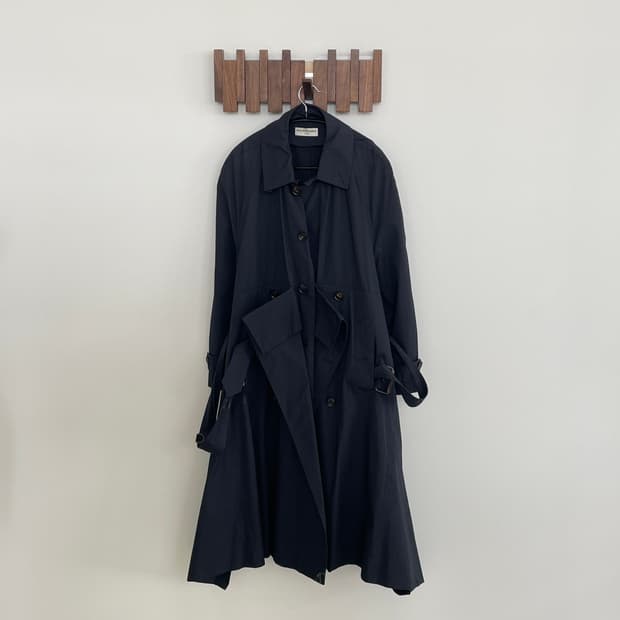 뎀나 발렌시아가 아카이브 트렌치 비대칭 네이비 트렌치 코트