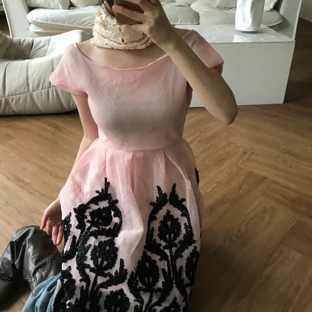 vintage pink pattern dress