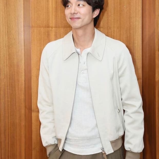 톰포드 캐시미어 실크 헨리넥 셔츠 판매 합니다.