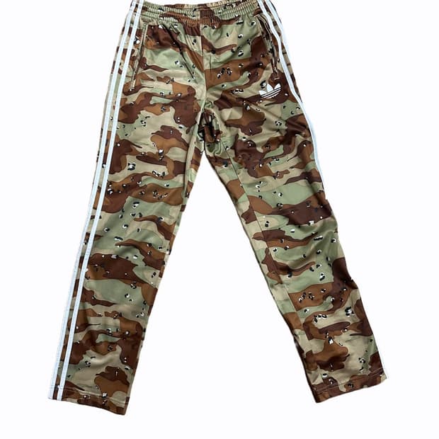 아디다스 오리지널 카모 트랙 팬츠