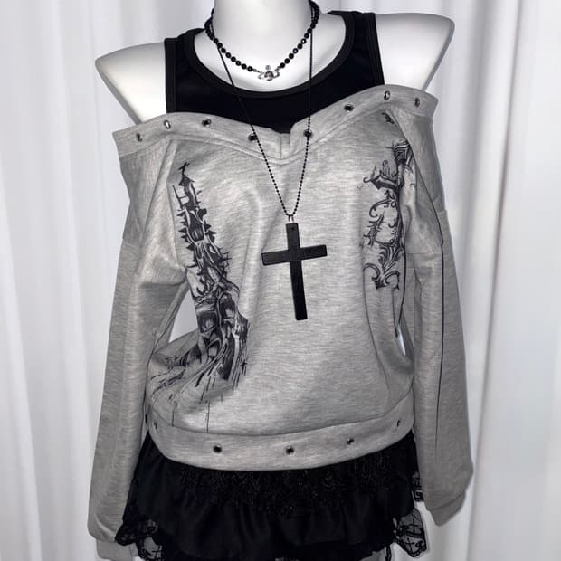 펑크 고딕 쿠로 갸루 맨투맨 레이어드 오프숄더 나나깔