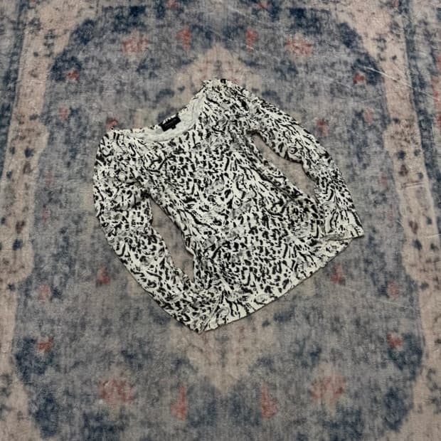 Bernings sho 00s archive white leopard c