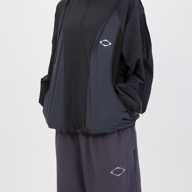 미스치프 라이트 윈드브레이커 차콜/네이비