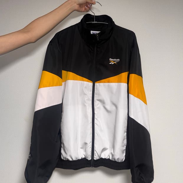 리복 클래식 바람막이