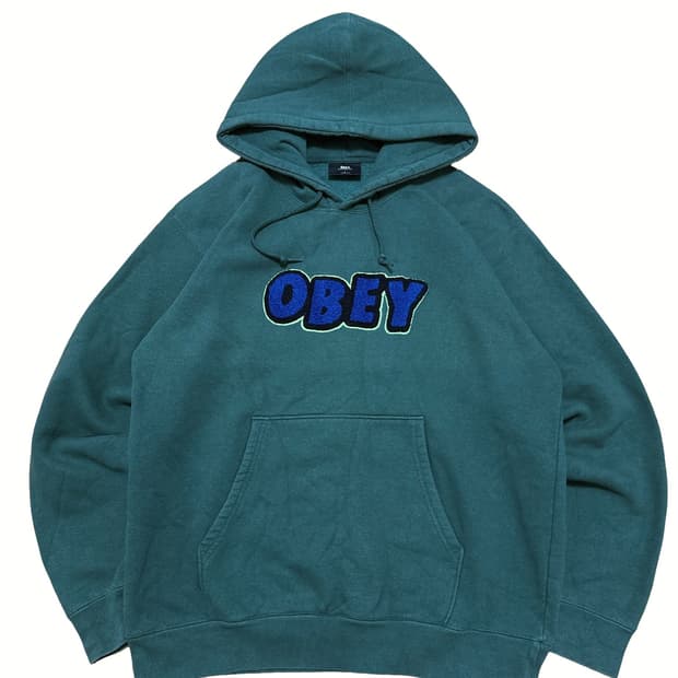 OBEY 오베이 뽀글로고 그린 후드티