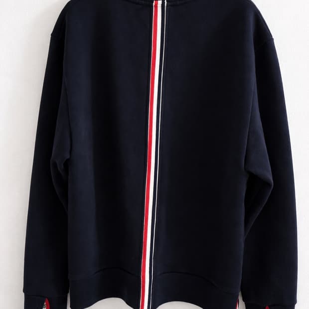 톰브라운 백삼선 맨투맨 네이비 4사이즈 정품