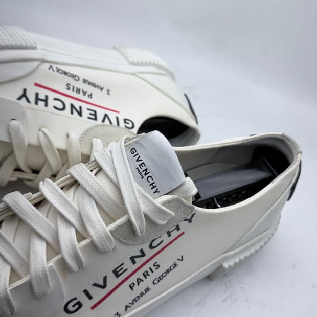 정품)지방시 스니커즈 255