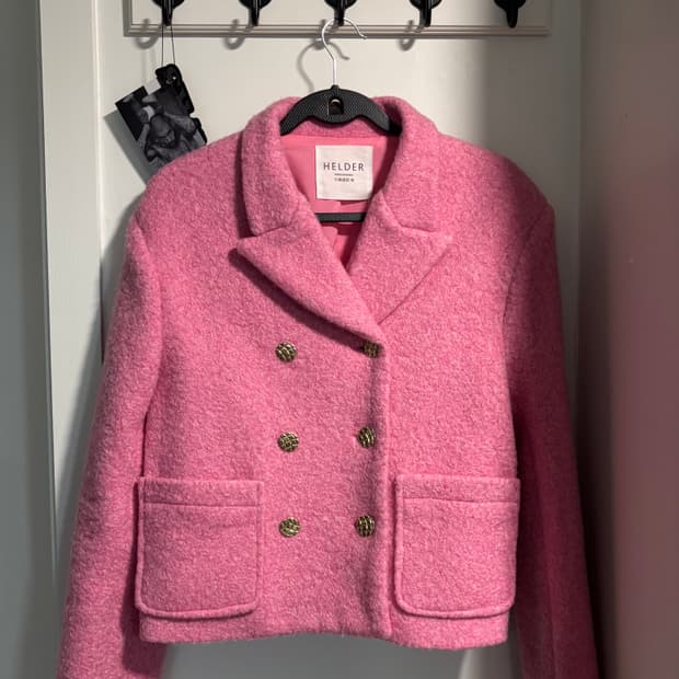 헬더 핑크 부클자켓