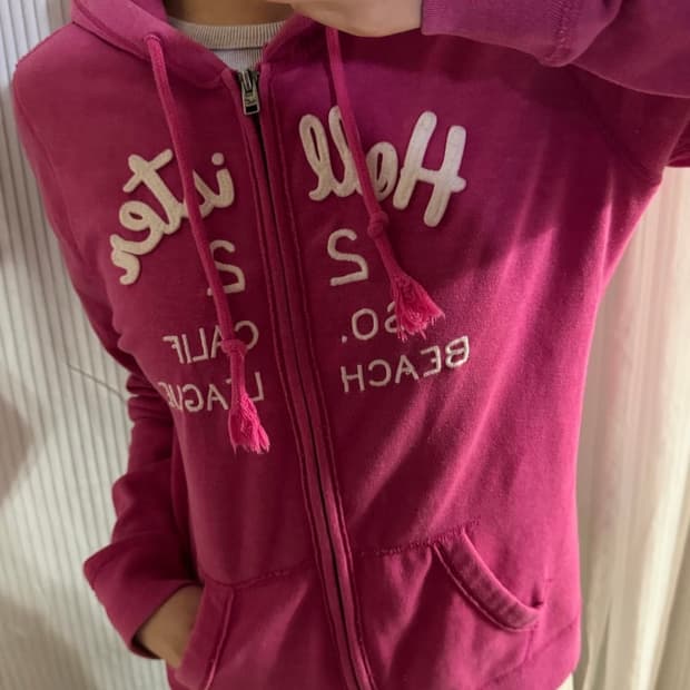 홀리스터 핑쿠 후드집업!!