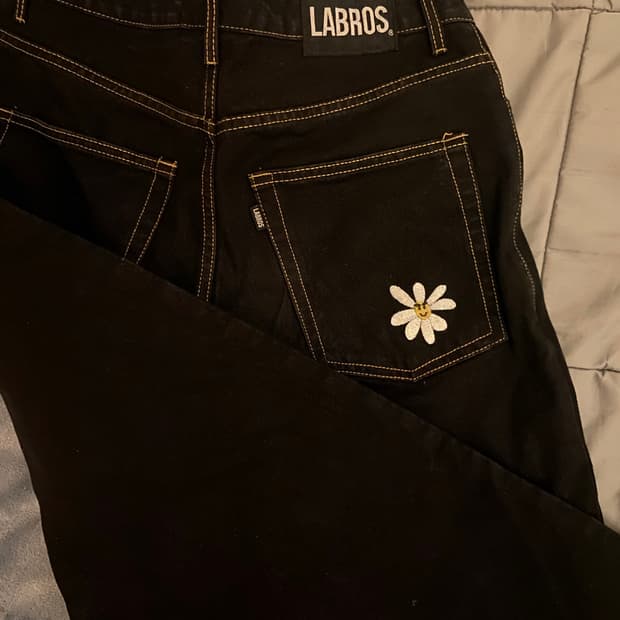 라브로스 바지