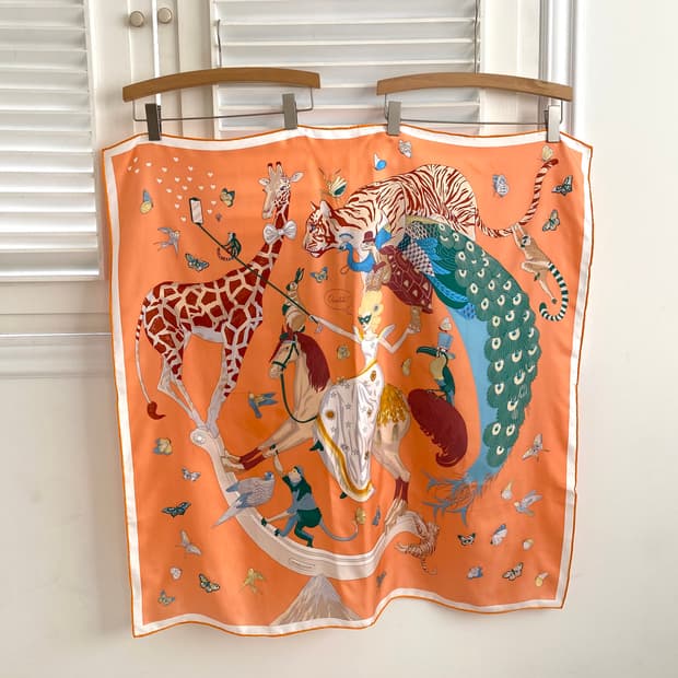 에르메스 스토리 까레90 실크 스카프