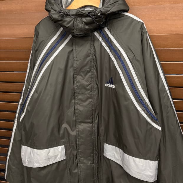 아디다스 올드스쿨  스키웨어 빅로고 패딩 점퍼