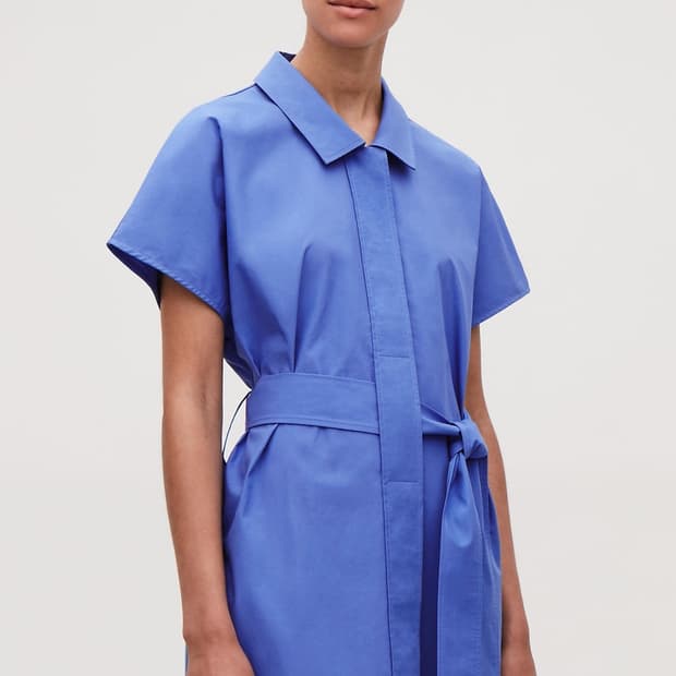 COS 우븐 저지 벨티드 셔츠 원피스