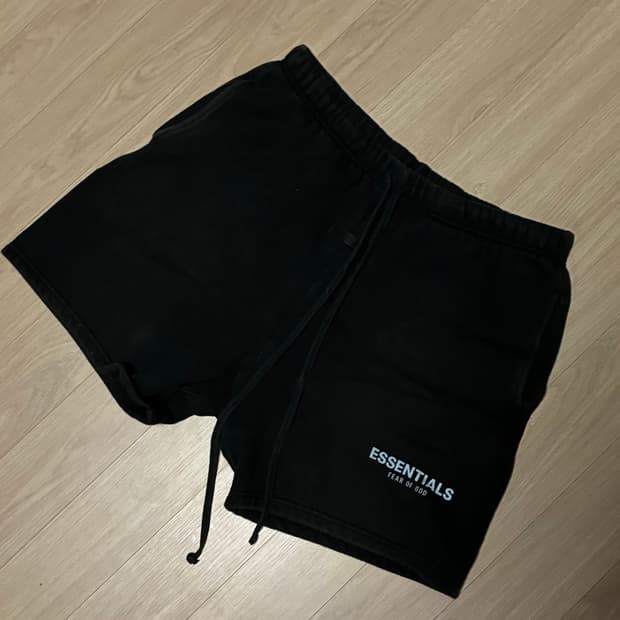 21ss 에센셜 코어 컬렉션 반바지 블랙 M