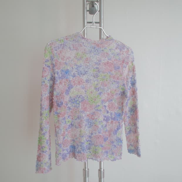 Rogica pleats top