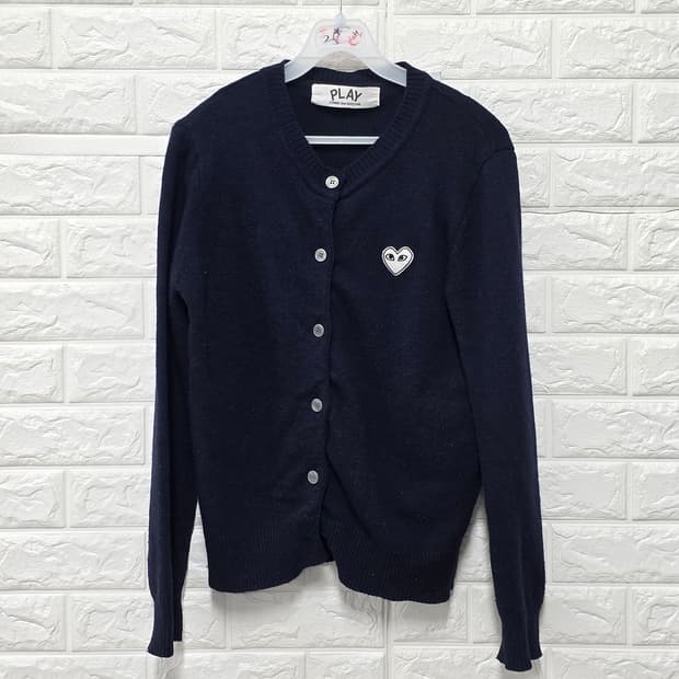 택포) 꼼데가르송 플레이 네이비 가디건 M